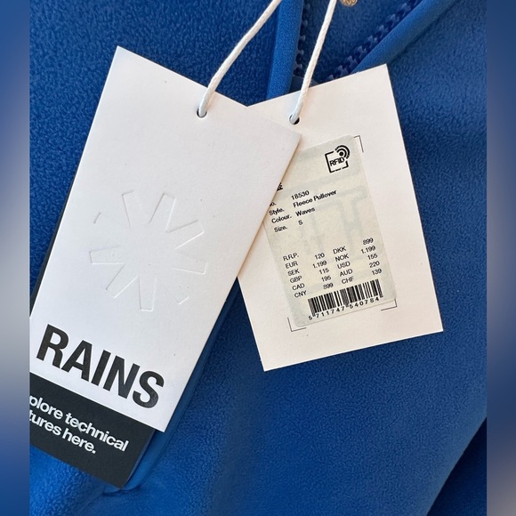 RAINS Men’s Blue Half-Zip Fleece NWT - Picture 6 of 13